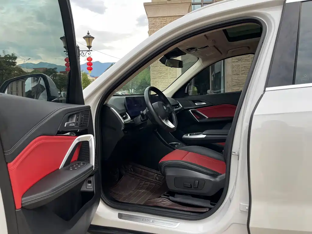 BMW X1 2023 sDrive20Li X