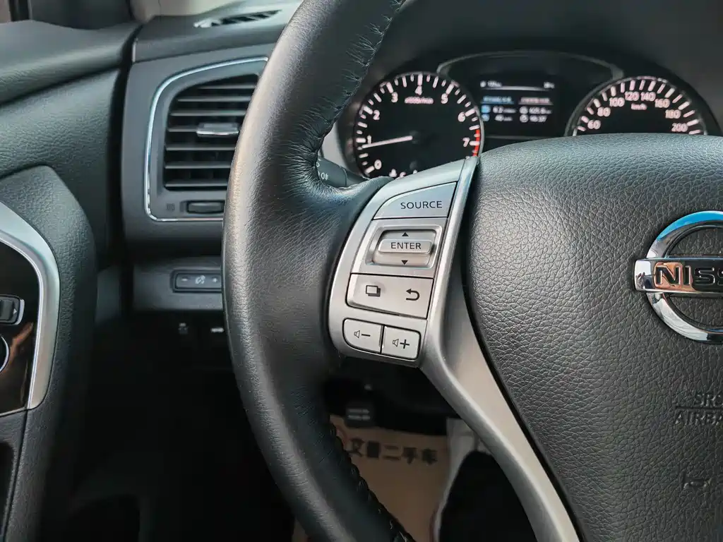 Nissan Teana — миниатюра 6