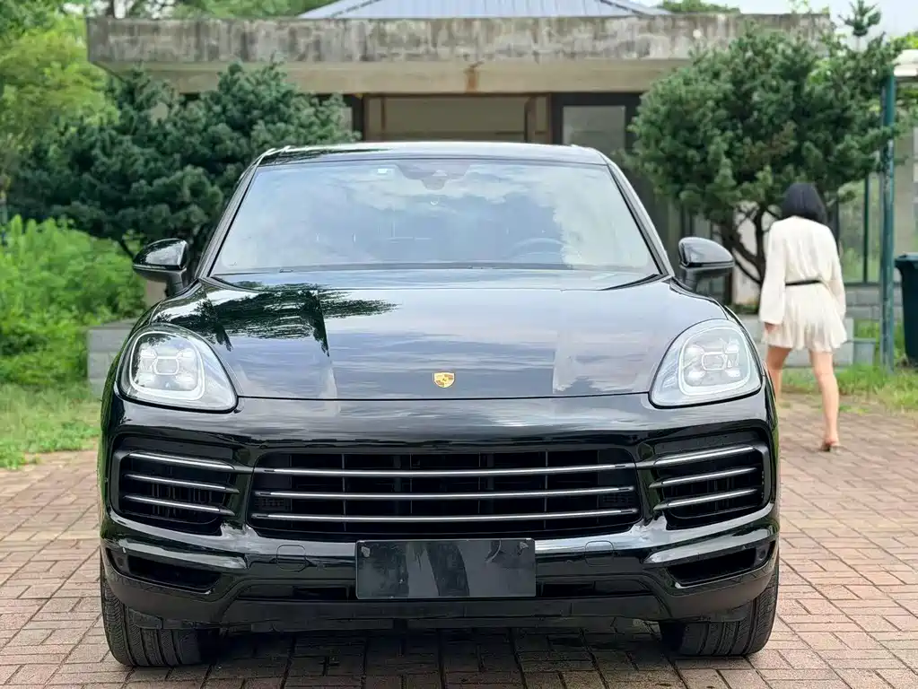 Porsche Cayenne — миниатюра 2