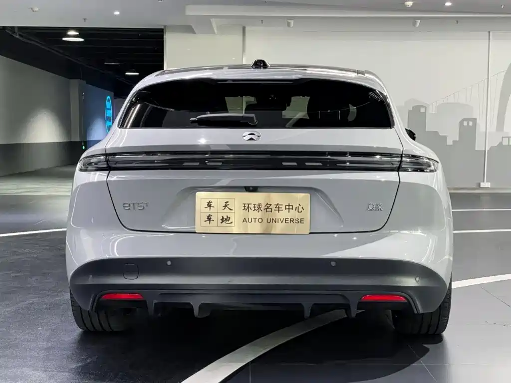 NIO ET5T 2025 75kWh Touring