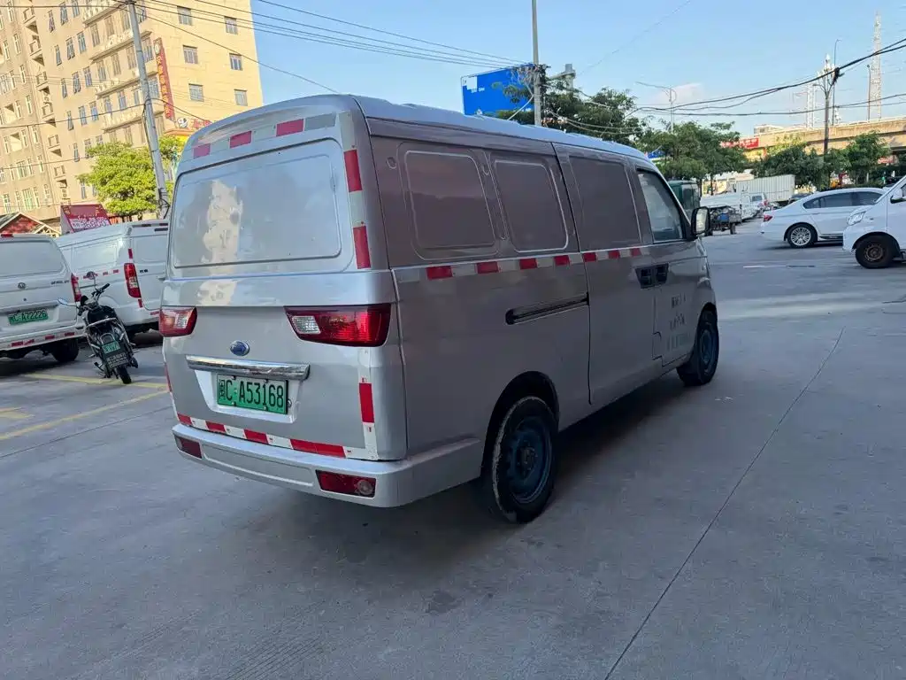 Karry Youyou EV — миниатюра 5