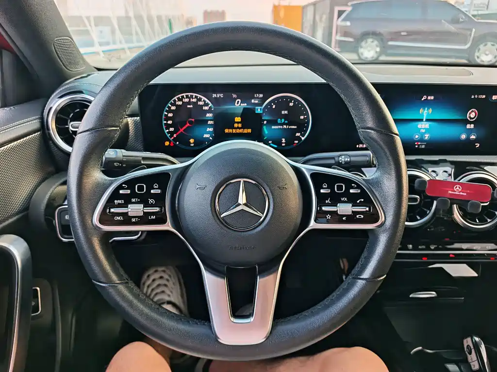 Mercedes-Benz A-Class — миниатюра 15