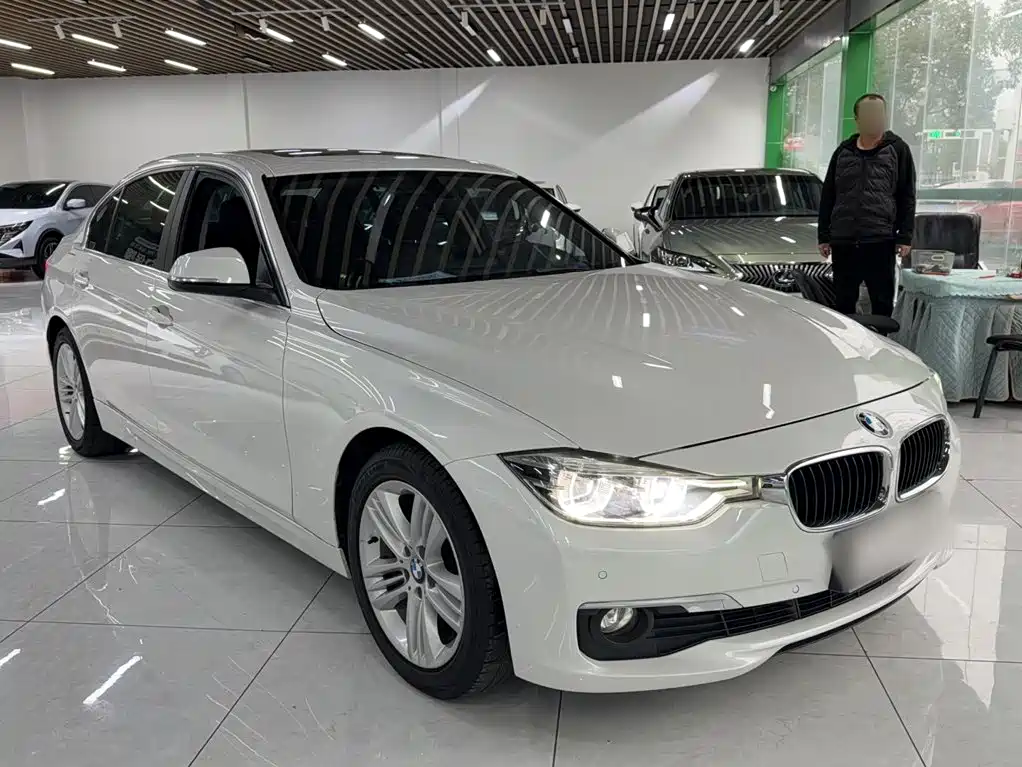 BMW 3 Series — миниатюра 10
