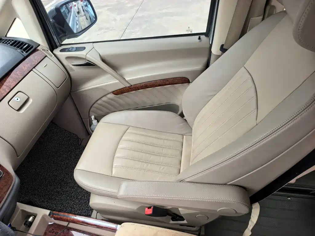 Mercedes-Benz Viano — миниатюра 12