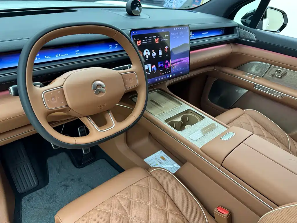 NIO ES8 — миниатюра 8