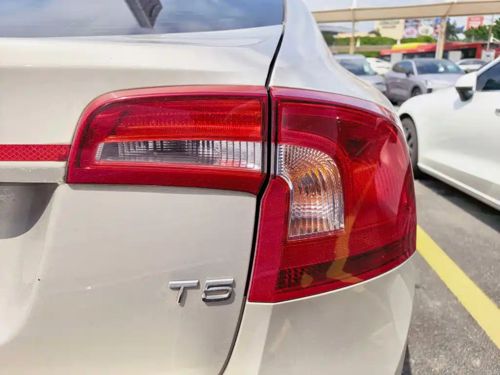 Volvo S60 — миниатюра 16