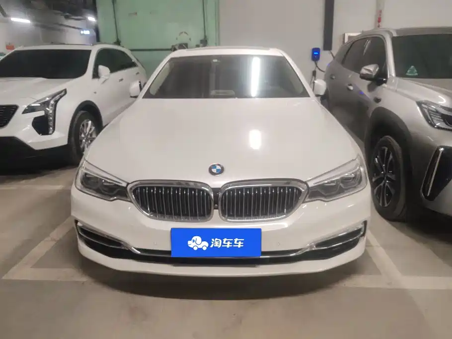 BMW 5 Series — миниатюра 2