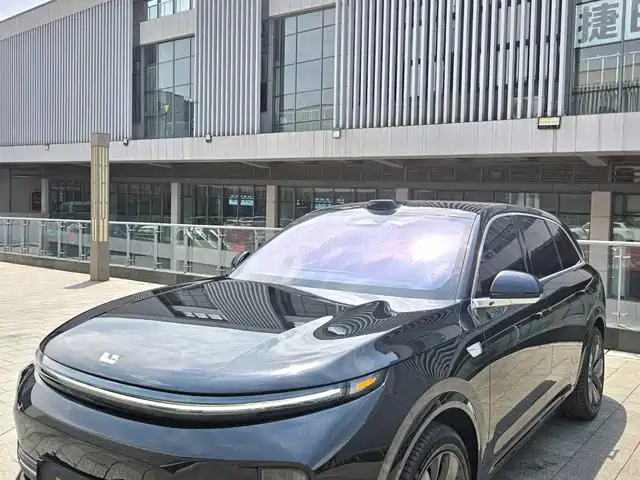 Li Auto L7