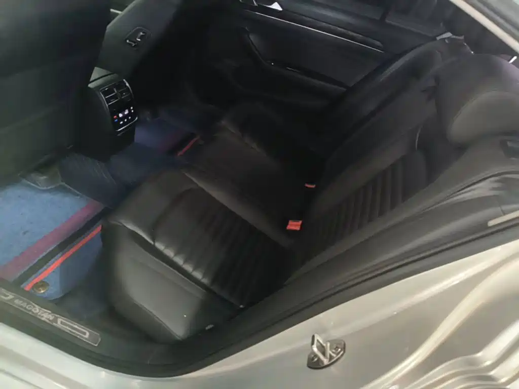 Volkswagen Magotan — миниатюра 17