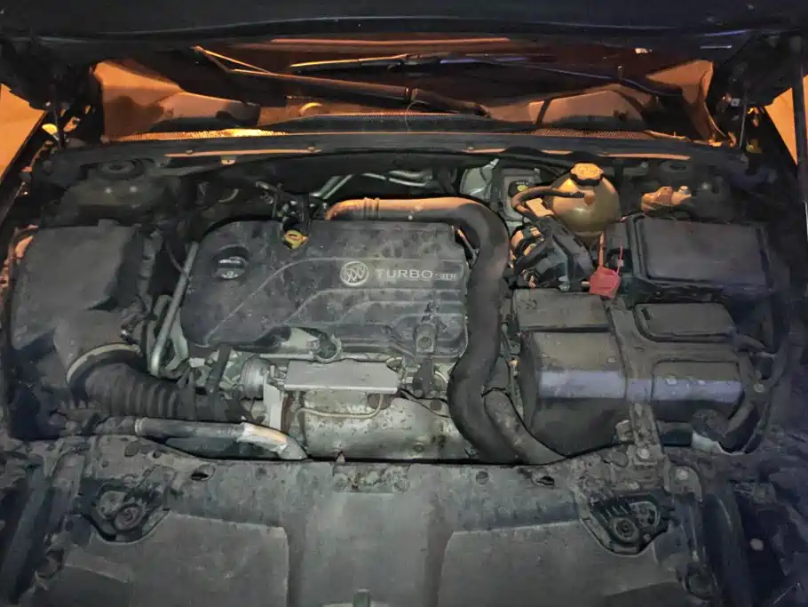 Buick Regal — миниатюра 10
