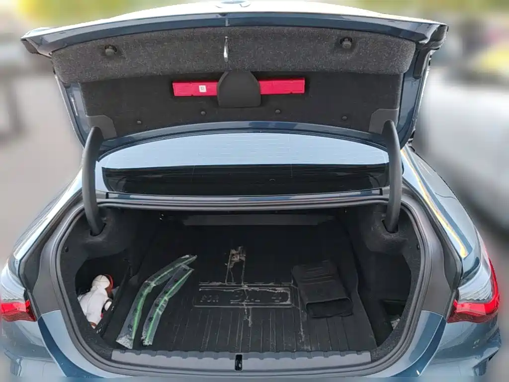 BMW 4 Series — миниатюра 24