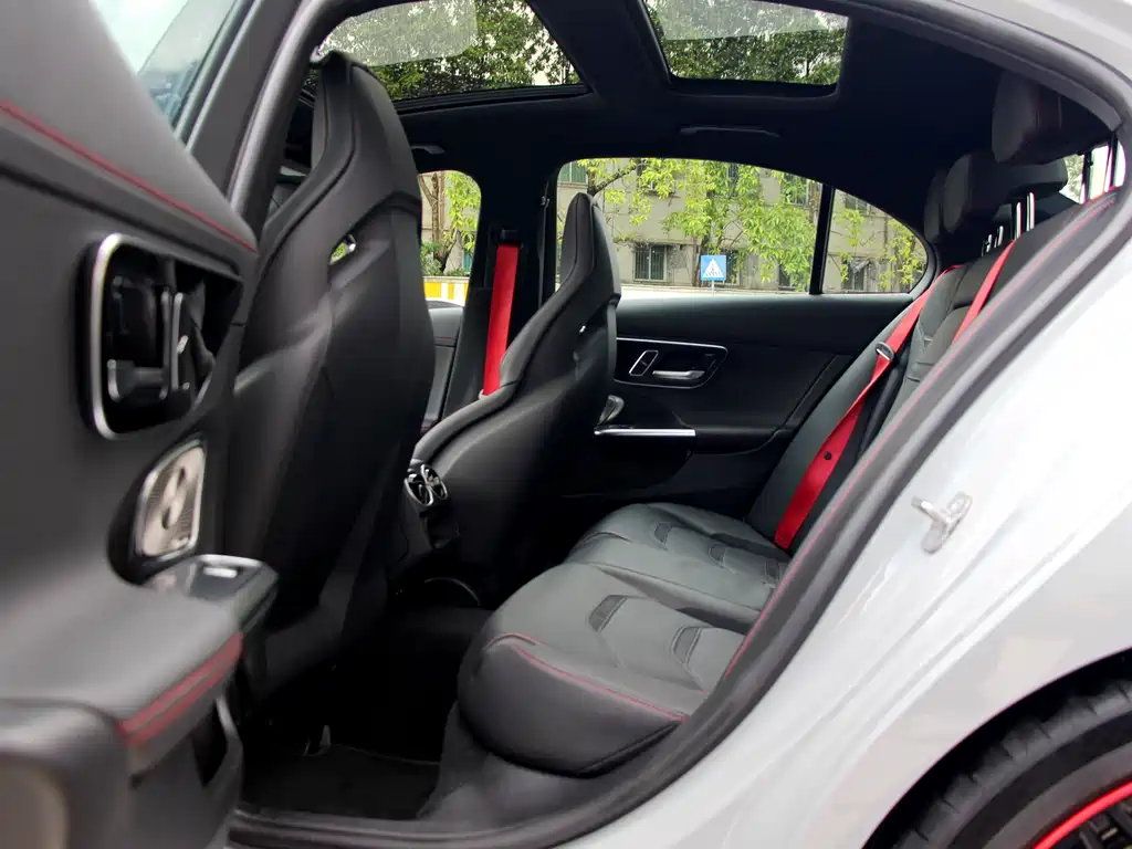 MERCEDES-BENZ C CLASS AMG NEW ENERGY