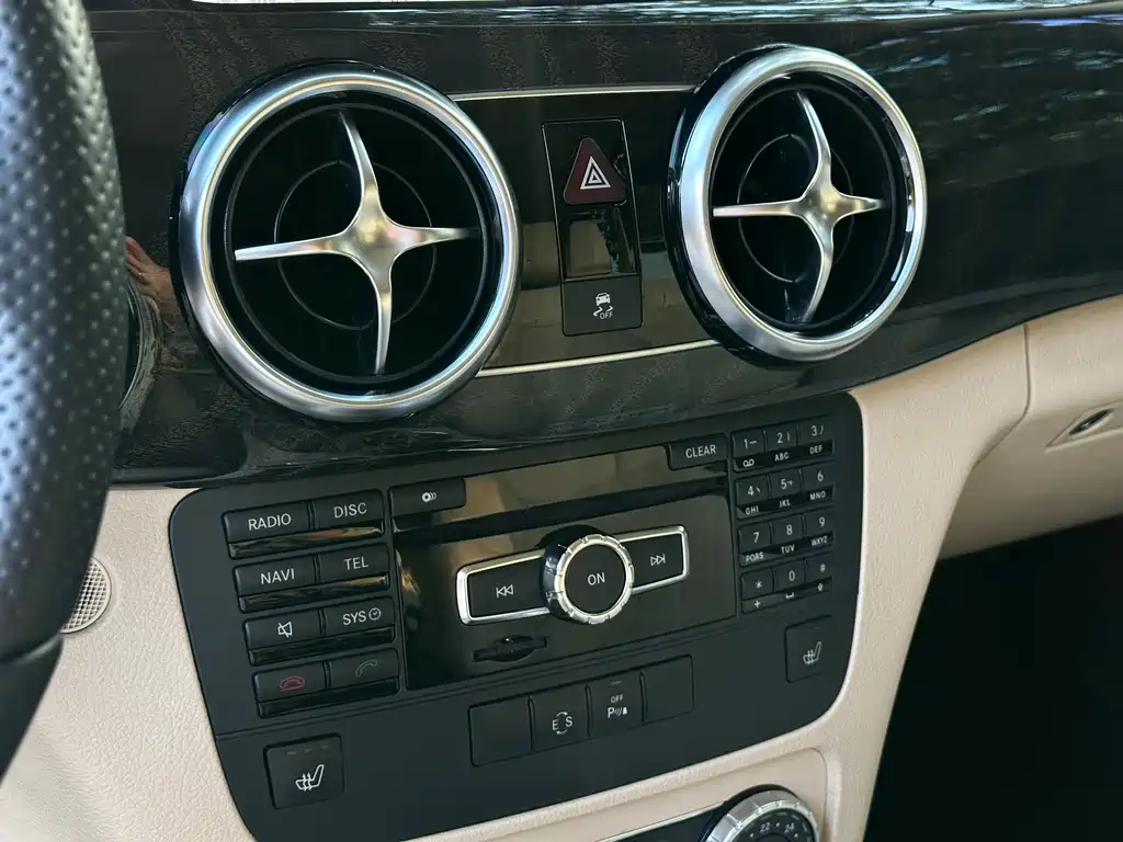 Mercedes-Benz GLK-Class — миниатюра 16