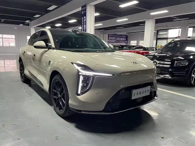 ZHIJI AUTOMOBILE ZHIJI LS6 2025