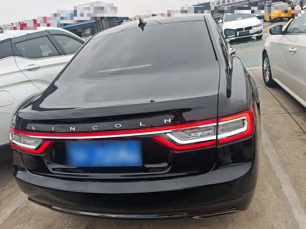 Lincoln Continental — миниатюра 6