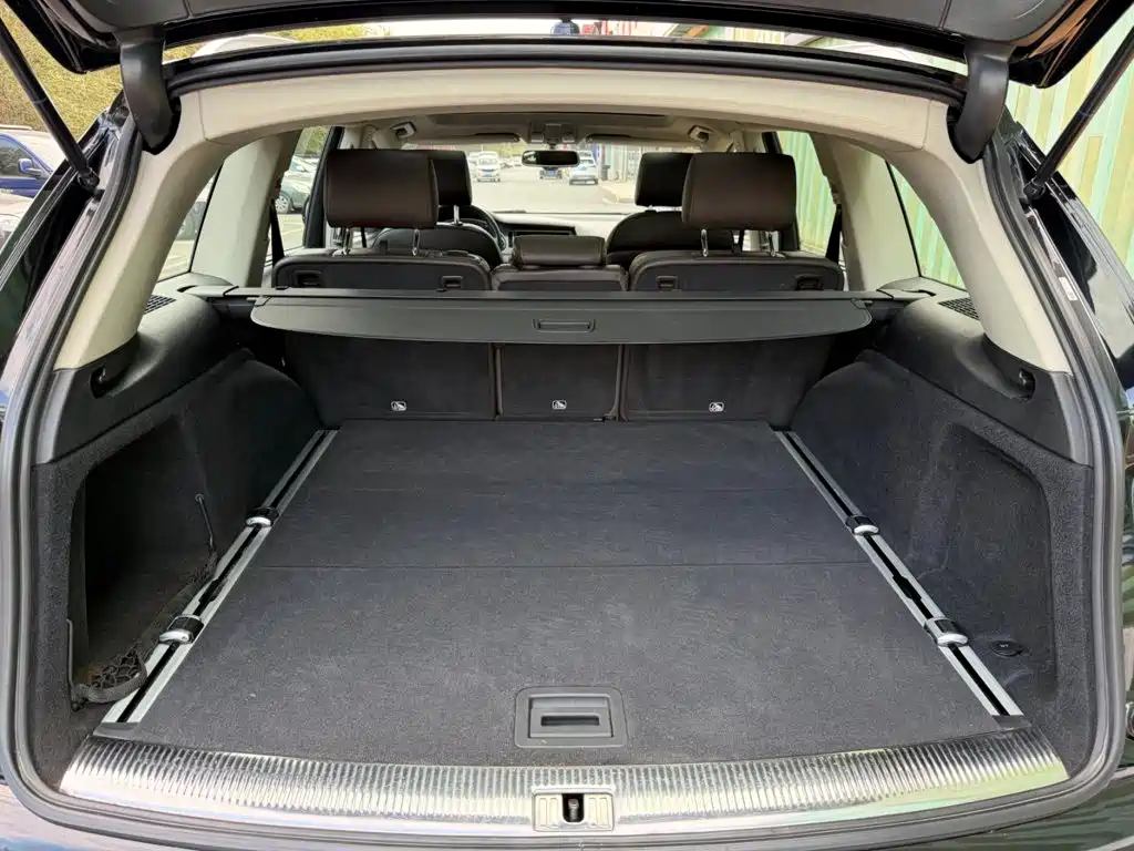 Audi Q7 — миниатюра 10
