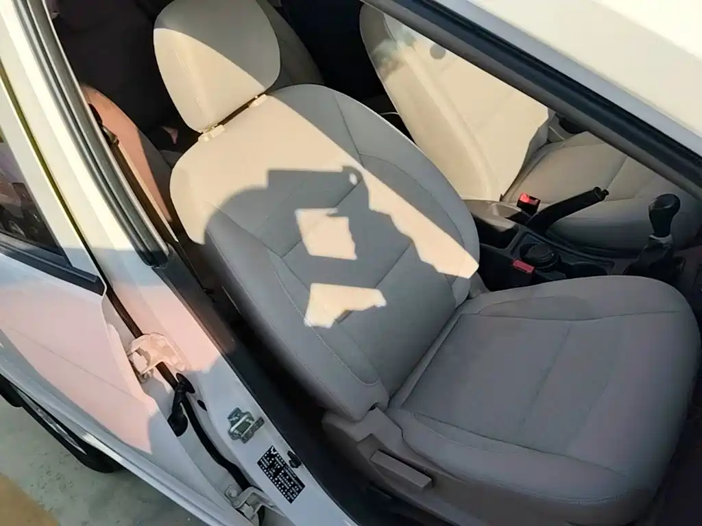 Wuling Hongguang — миниатюра 25