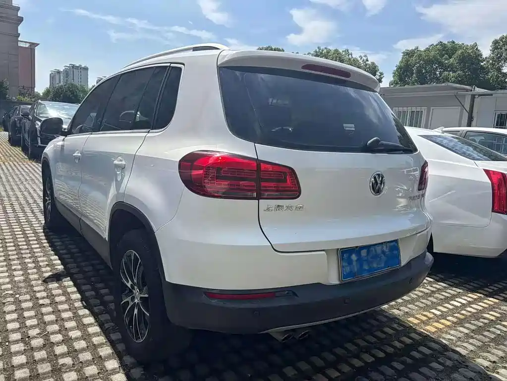 Volkswagen Tiguan — миниатюра 9
