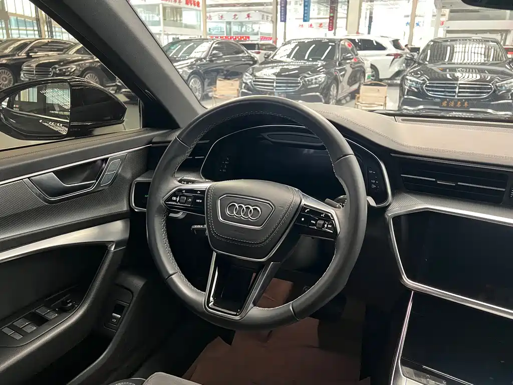 Audi A6L — миниатюра 9