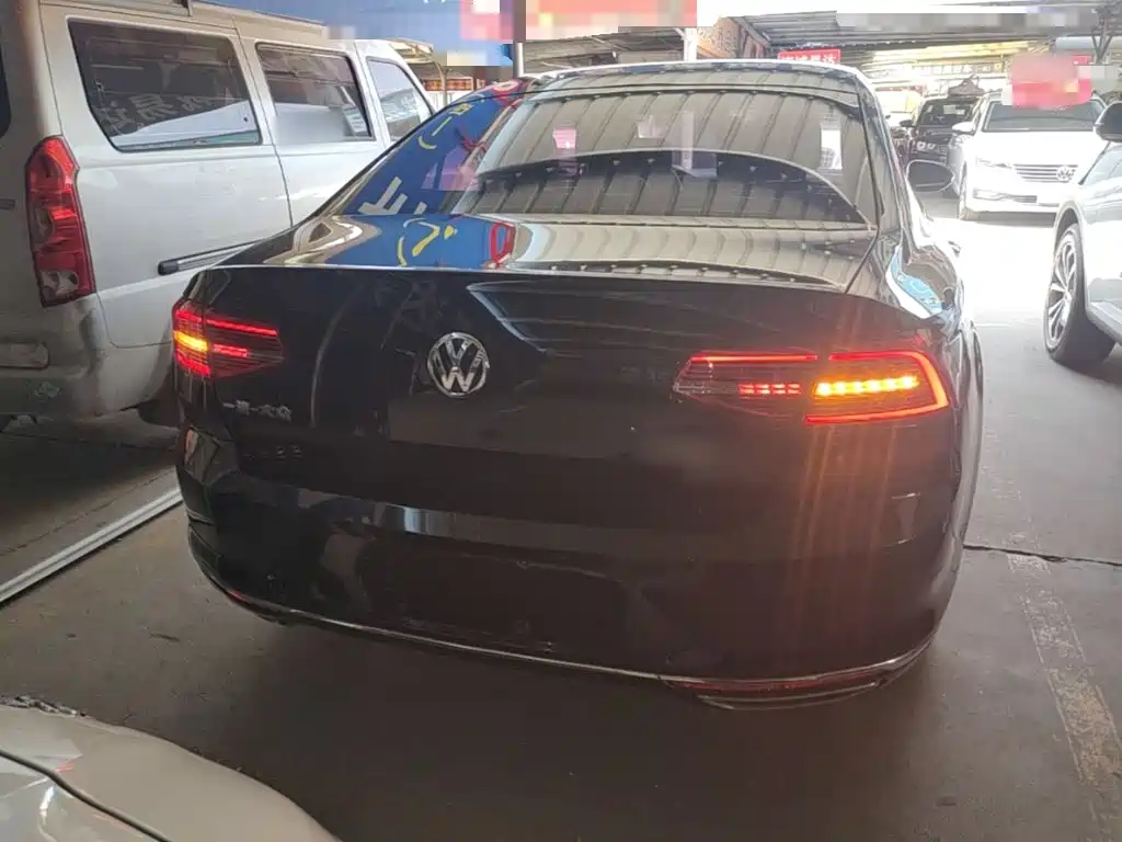 Volkswagen Magotan — миниатюра 6