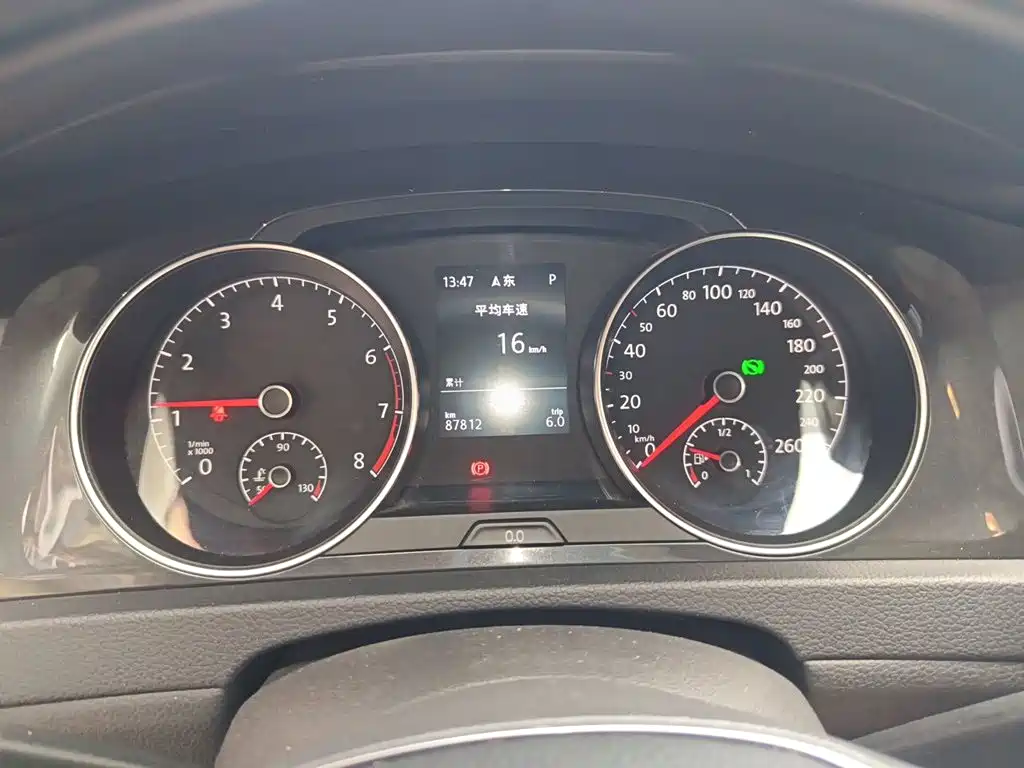 Volkswagen Golf — миниатюра 13