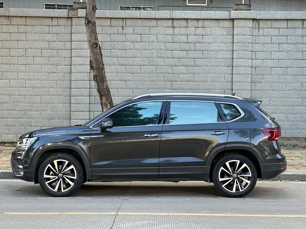 Volkswagen Tharu — миниатюра 11