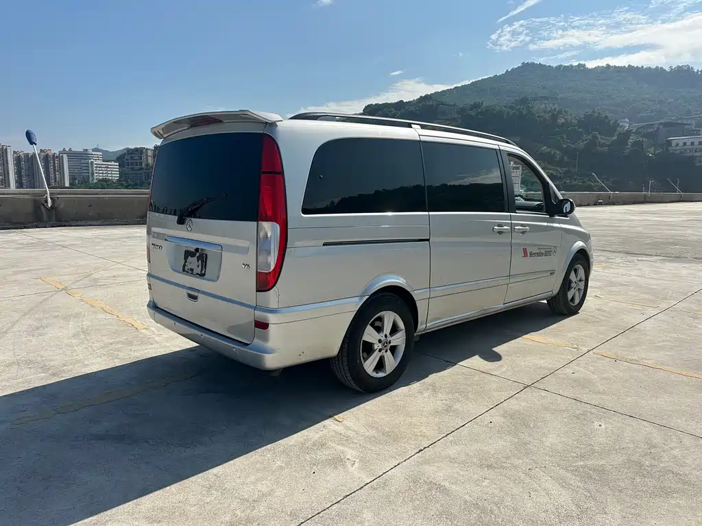 Mercedes-Benz Viano — миниатюра 5