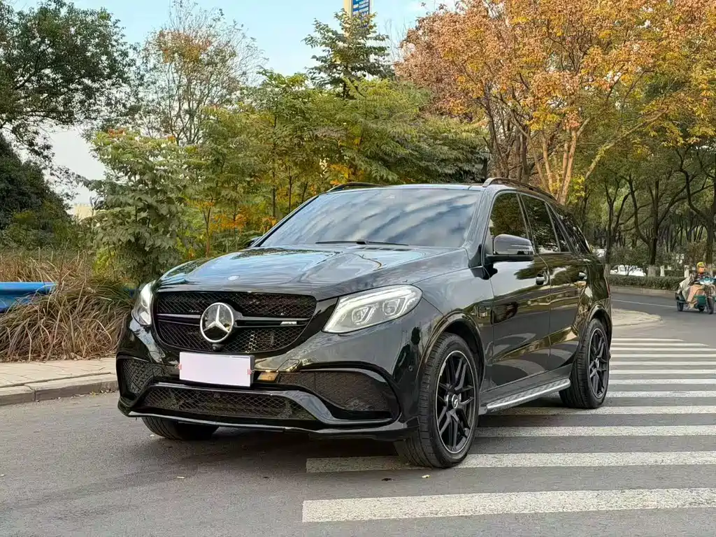 MERCEDES-BENZ GLE AMG