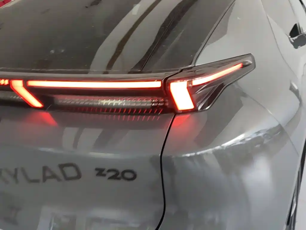 Lynk & Co Z20 — миниатюра 8