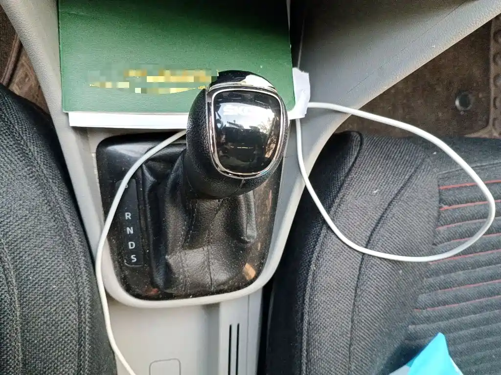 Skoda Rapid — миниатюра 10