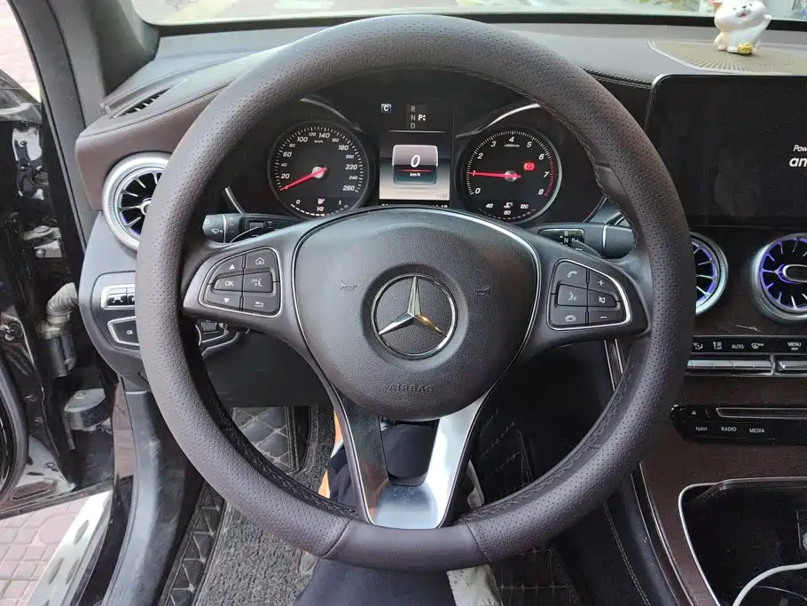 Mercedes-Benz GLC — миниатюра 15