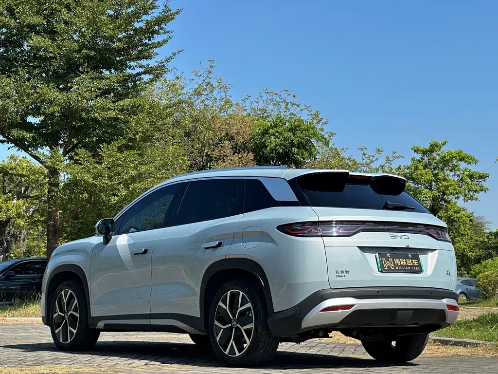 BYD L DM-i — миниатюра 4