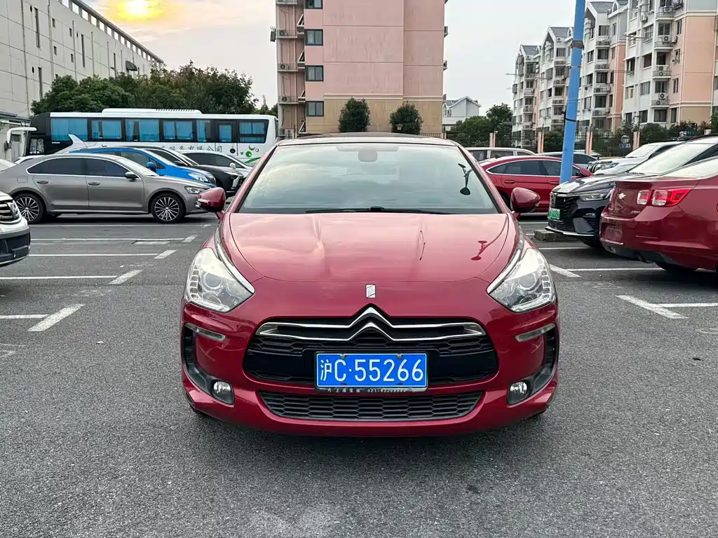 DS DS 5 — миниатюра 2