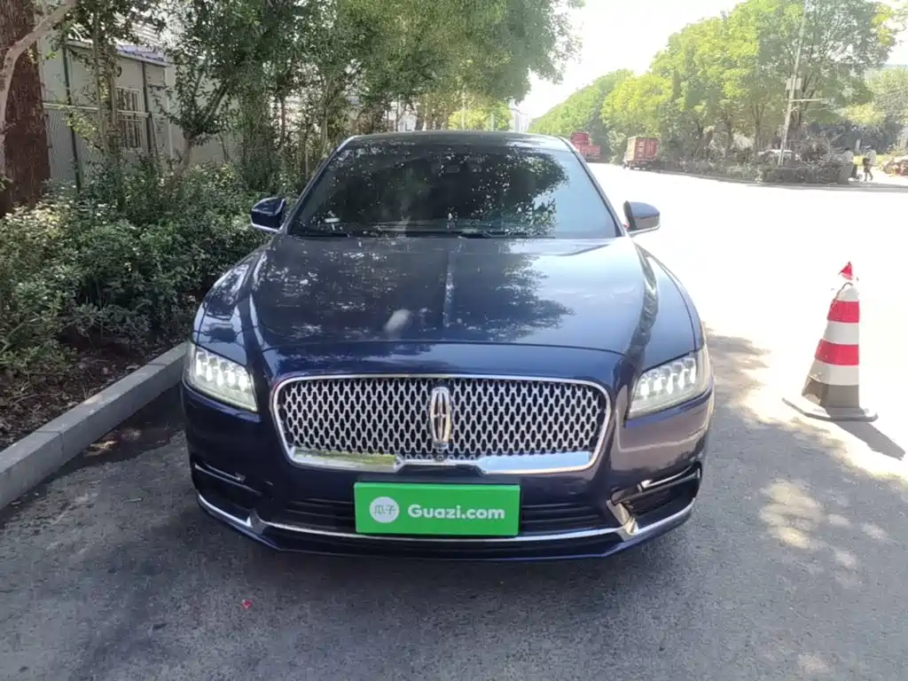 Lincoln Continental — миниатюра 3