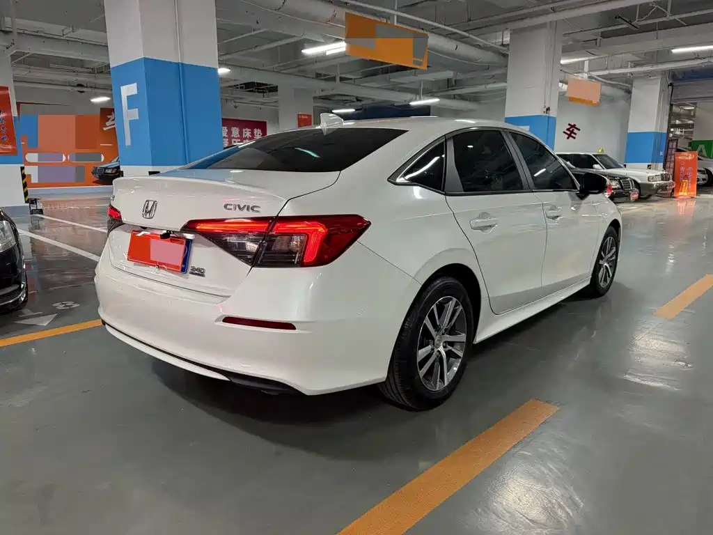 Honda Civic — миниатюра 4