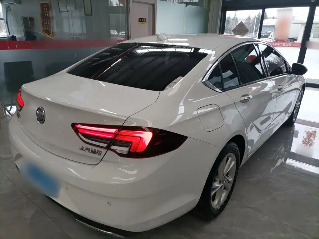 Buick Regal — миниатюра 7