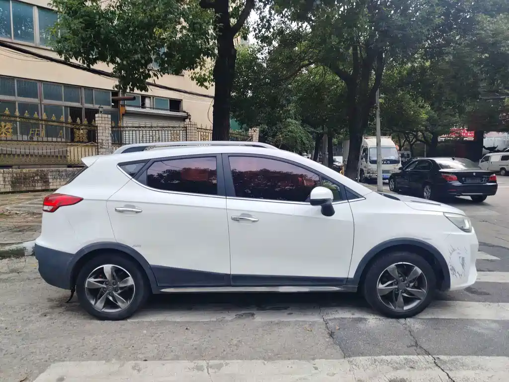 JAC Refine S3 — миниатюра 9