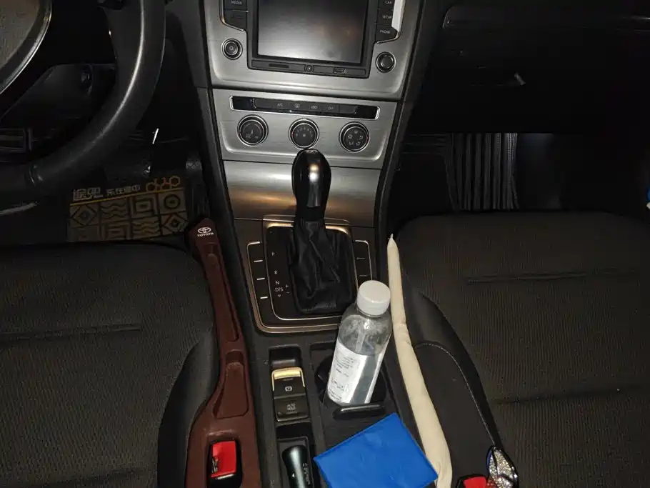 Volkswagen Golf — миниатюра 16
