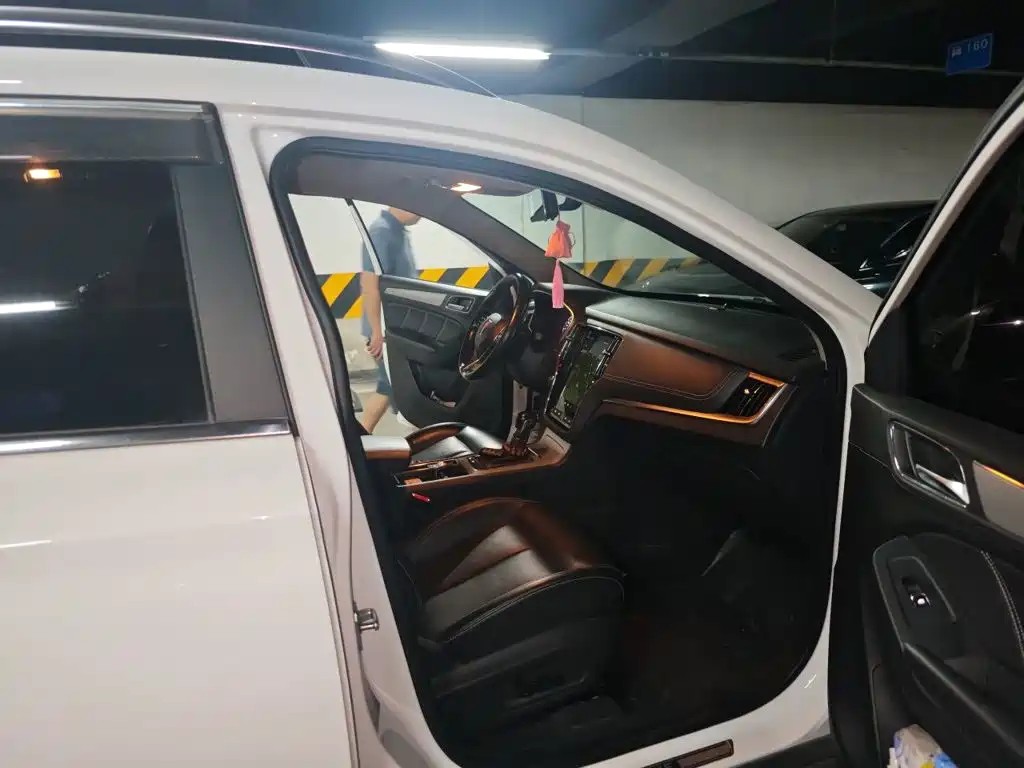 Roewe RX5 — миниатюра 19
