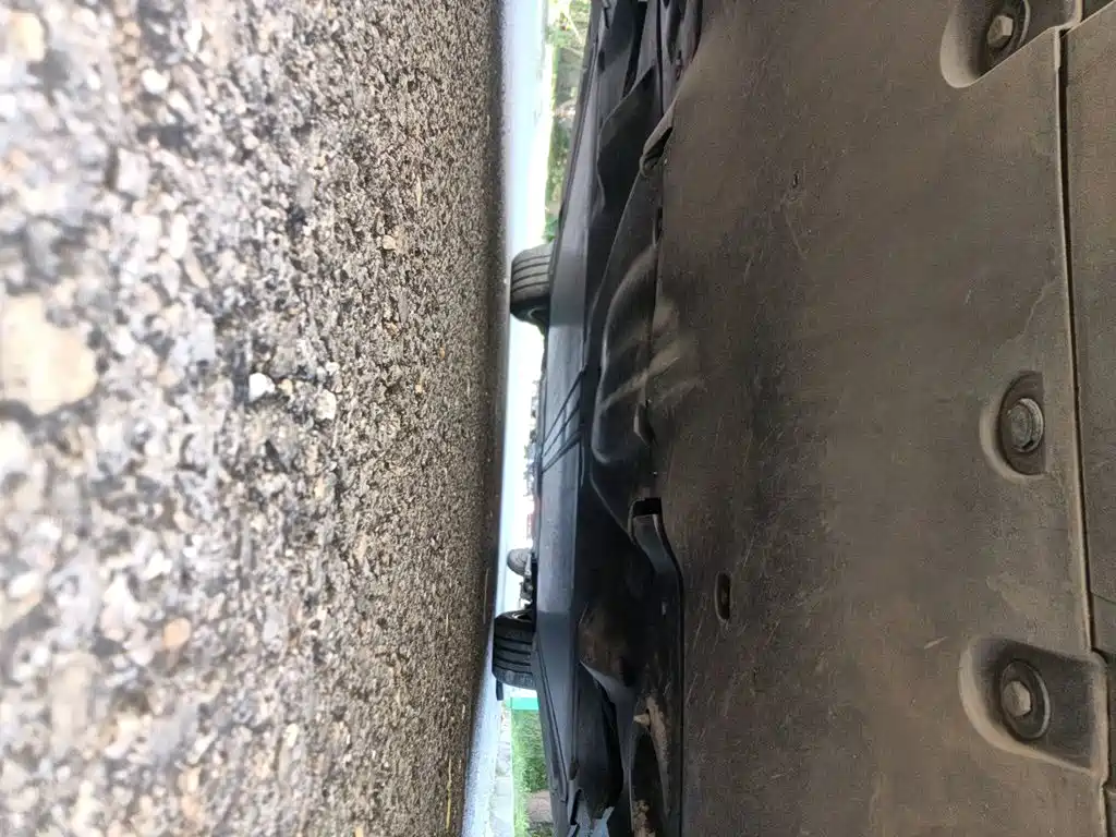Tesla Model Y — миниатюра 23