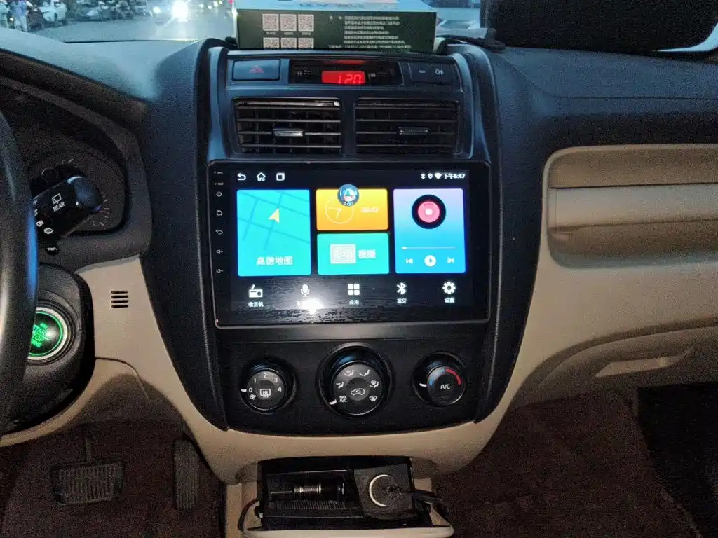 Kia Sportage — миниатюра 14