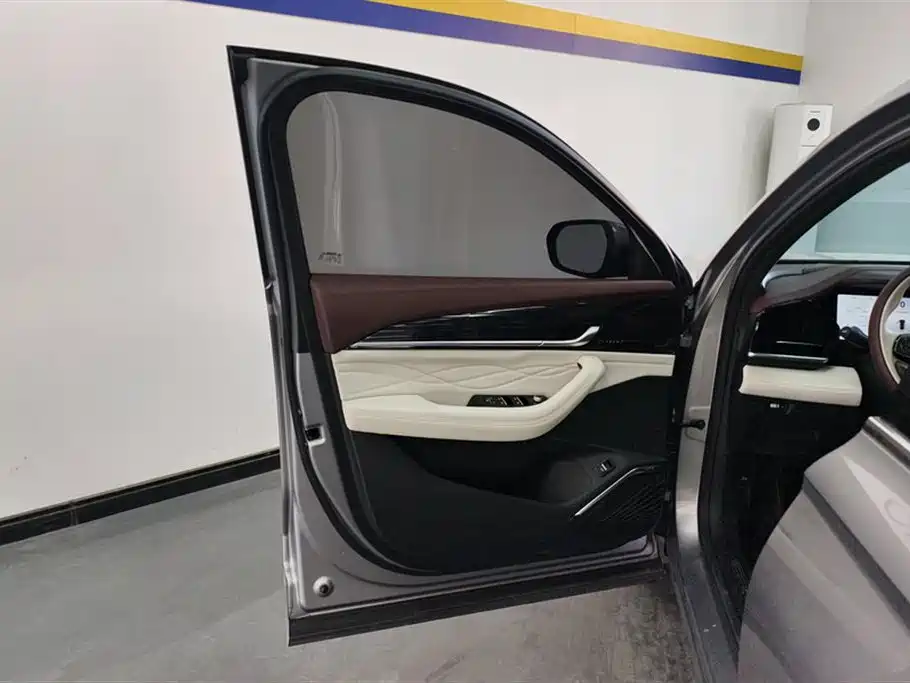 GEELY AUTOMOBILE XINGYUE L