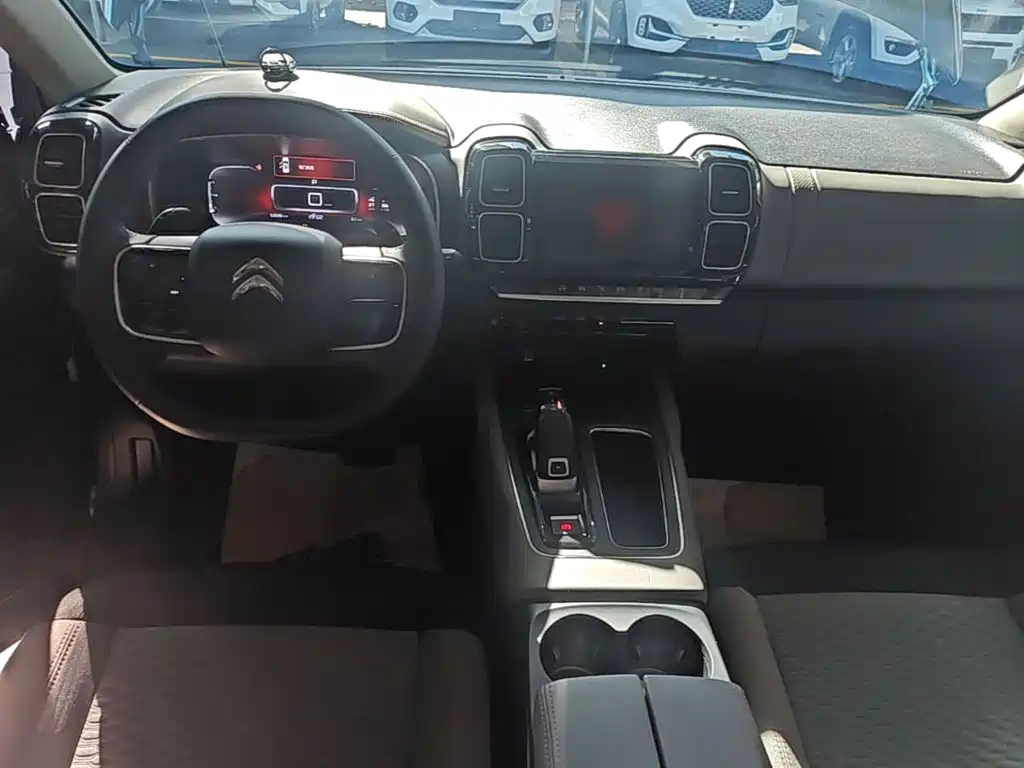Citroen C5 AIRCROSS — миниатюра 10