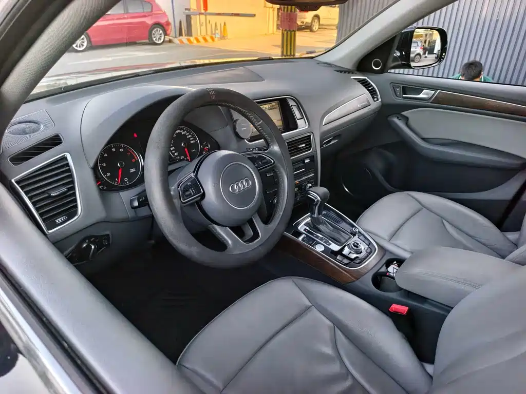 Audi Q5 — миниатюра 8