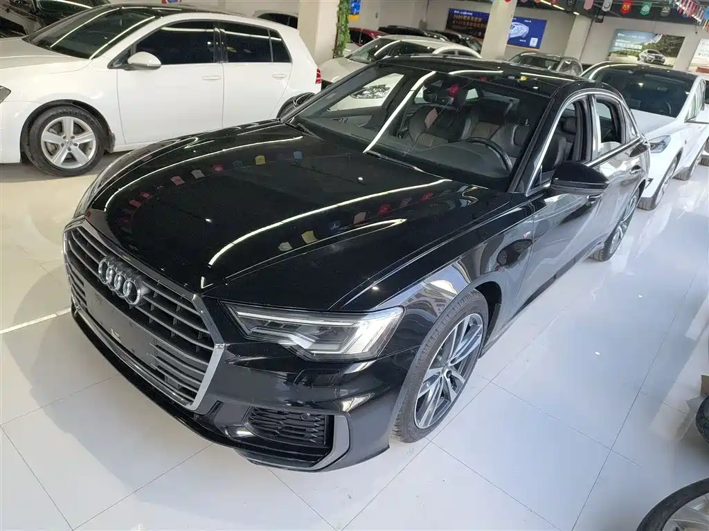 Audi A6L 2022