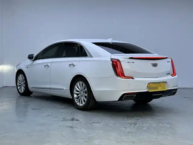 Cadillac XTS — миниатюра 4