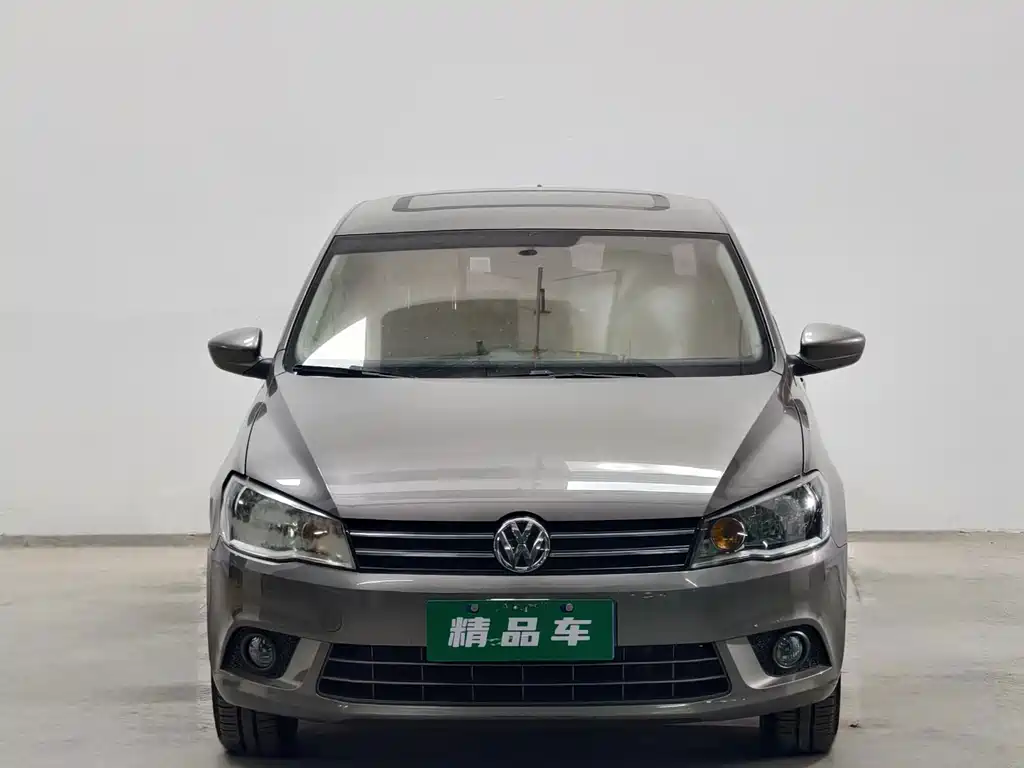 Volkswagen Jetta — миниатюра 2