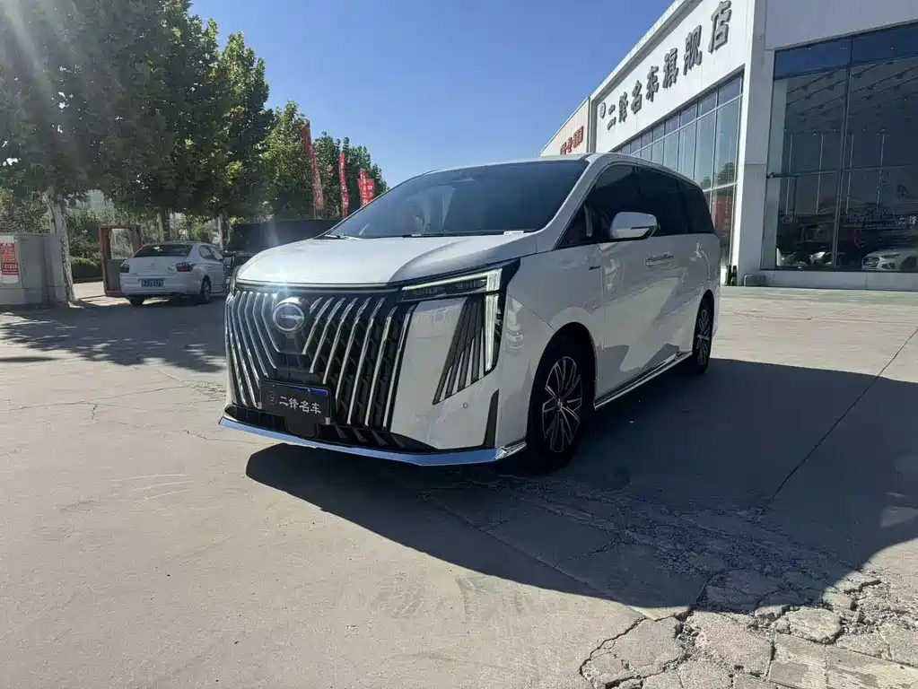 GAC M8
