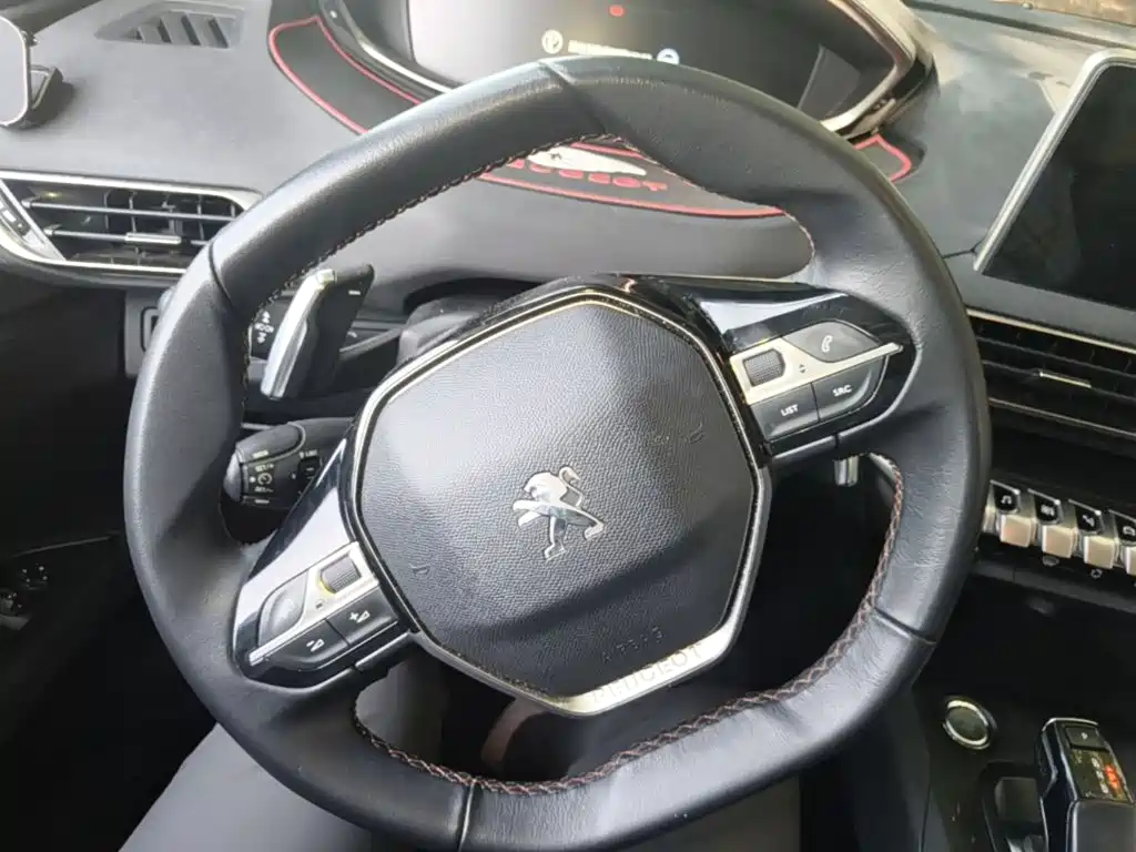 Peugeot 5008 — миниатюра 11