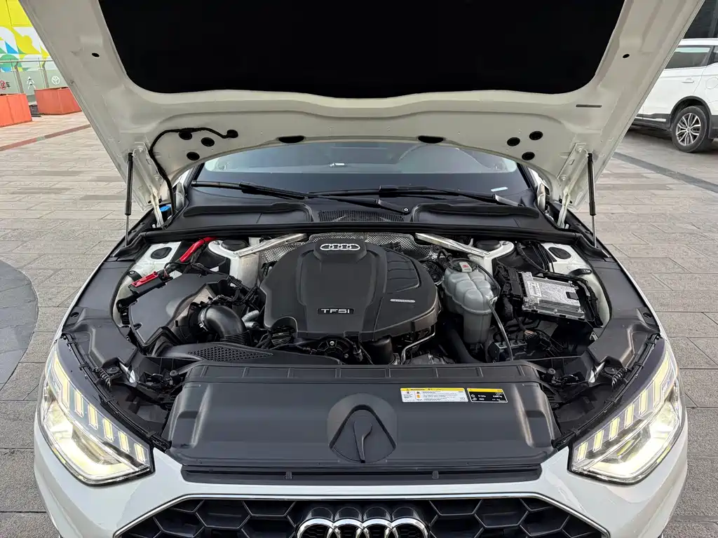 Audi A4L — миниатюра 10